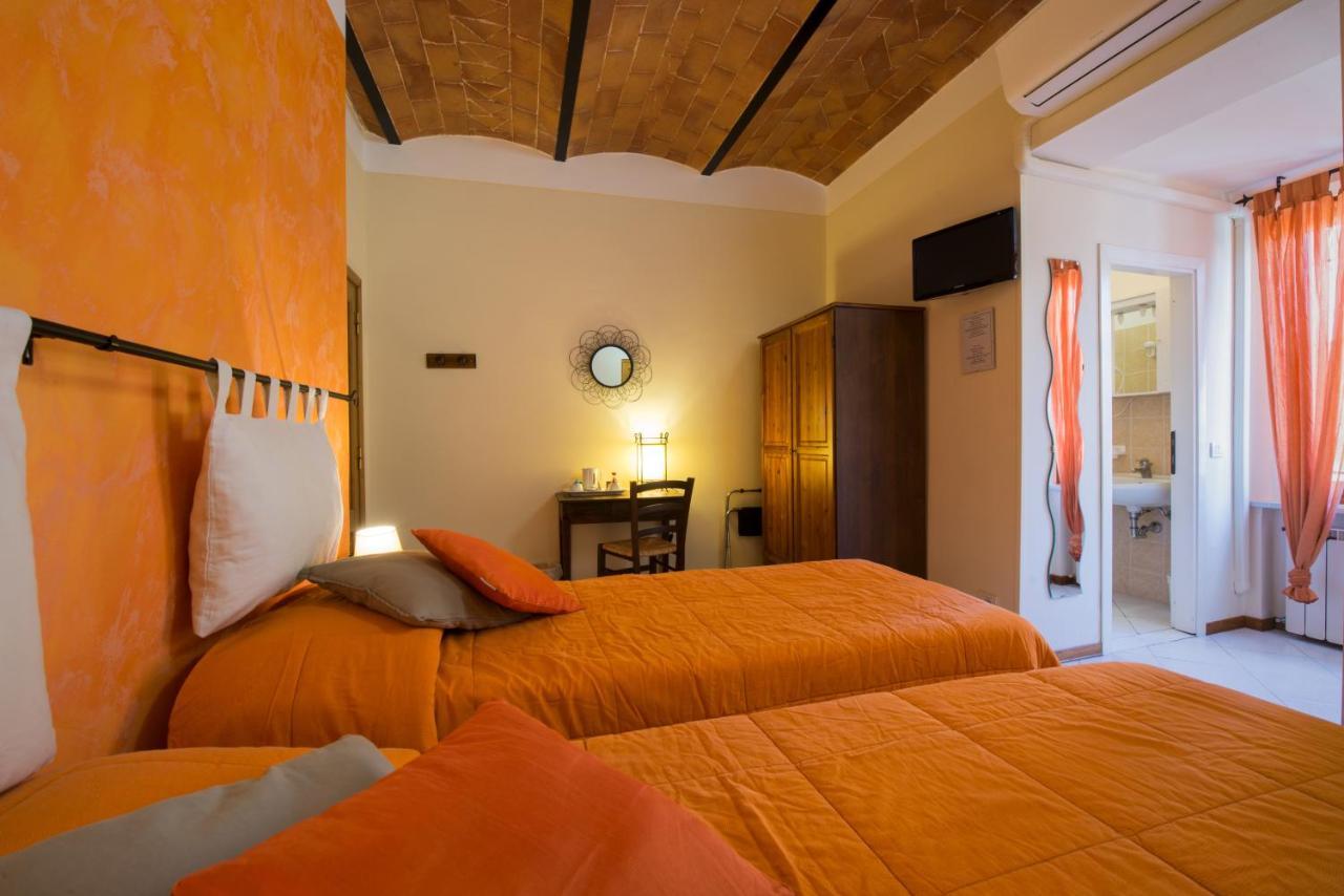 B&B Gli Archi เซียนา ภายนอก รูปภาพ